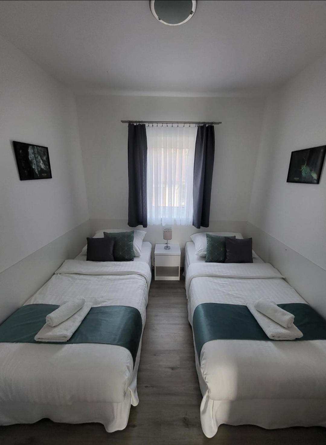 Apartman Gabriela Roudne Exterior photo